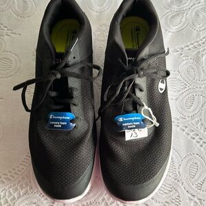 Champions Mens Sneakers Size 13.